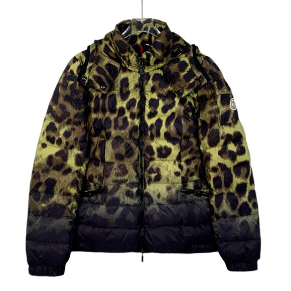 H12138 Moncler Saby series color block leopard logo patch hooded down jacket zip